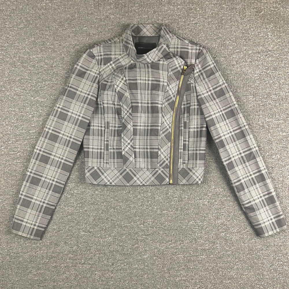 BRAND NEW! BCBGMaxazria Grey Plaid Jacket Cropped Size Small